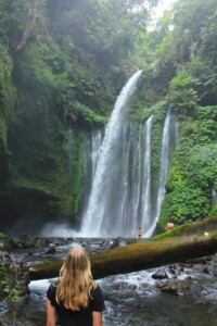 prachtige Sendang Gile Waterfall